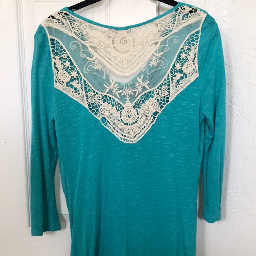 Boot Barn Teal Top with lace detailing on back.